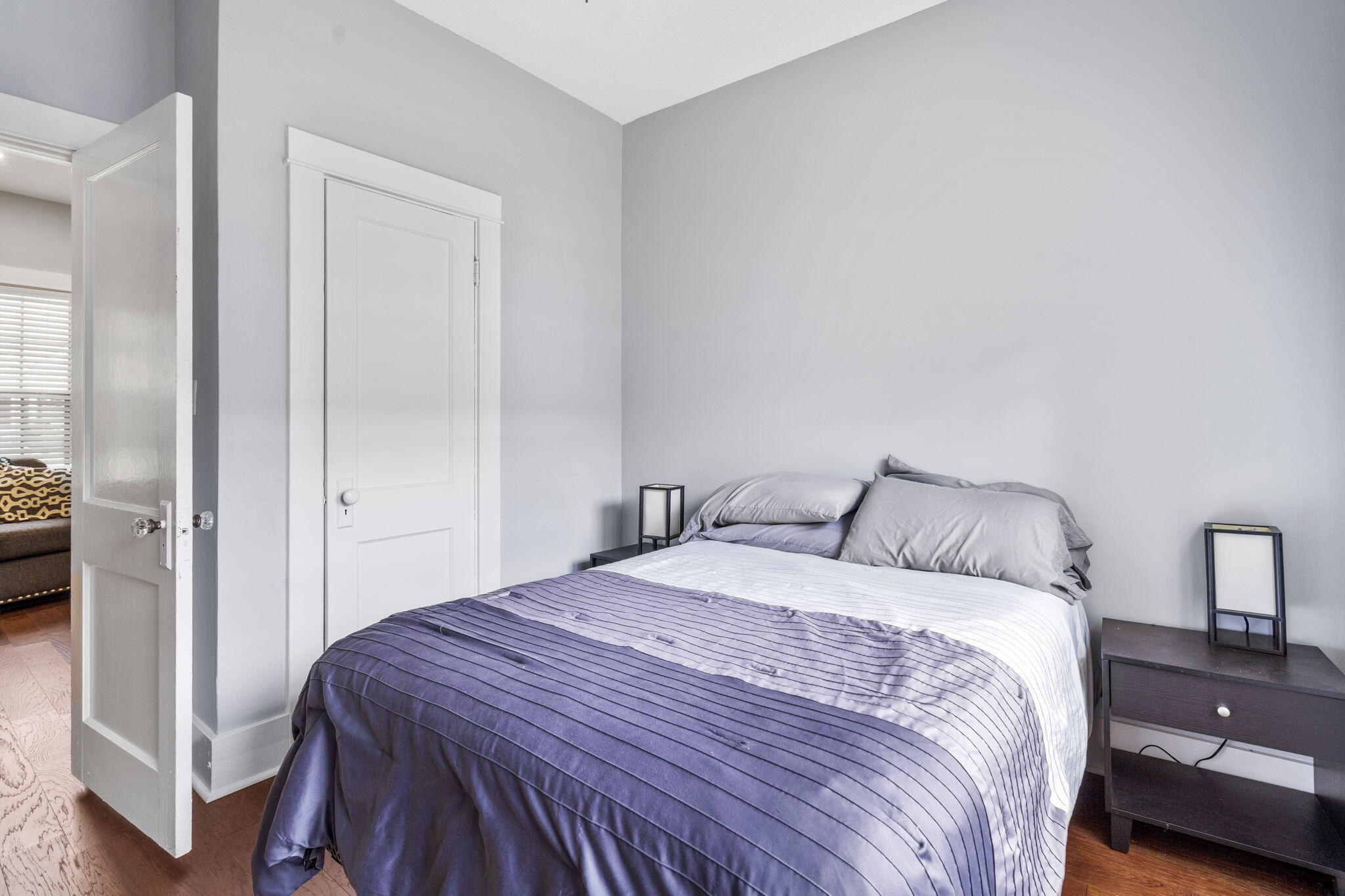 MURRAY HILL - Residential