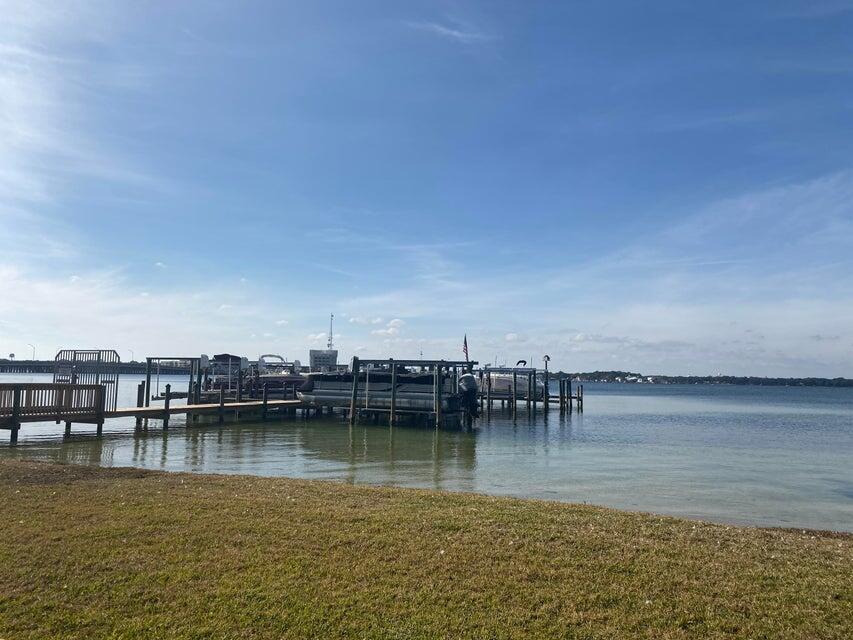 GARNIERS CAY T/H - Residential