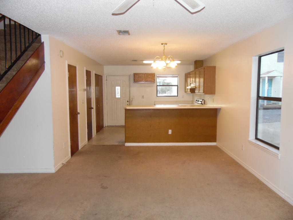 SOUNDSIDE - Residential