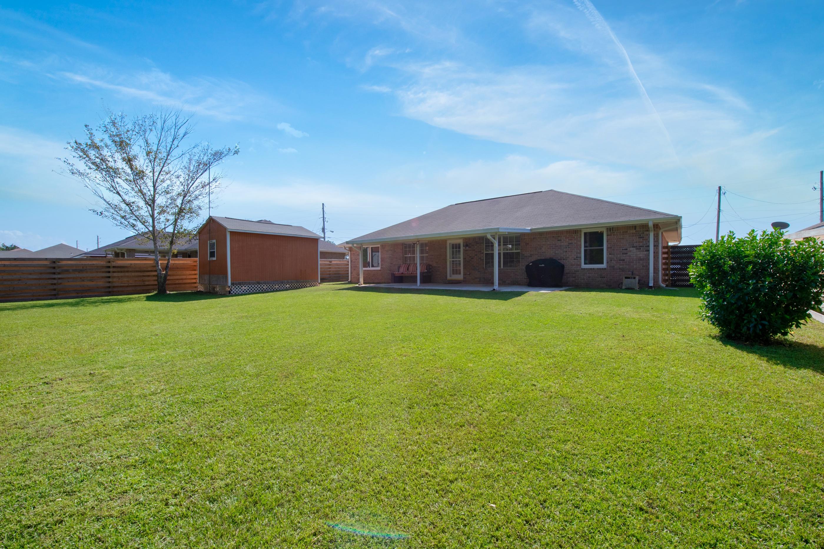 HAMPTON RIDGE ESTATES - Residential