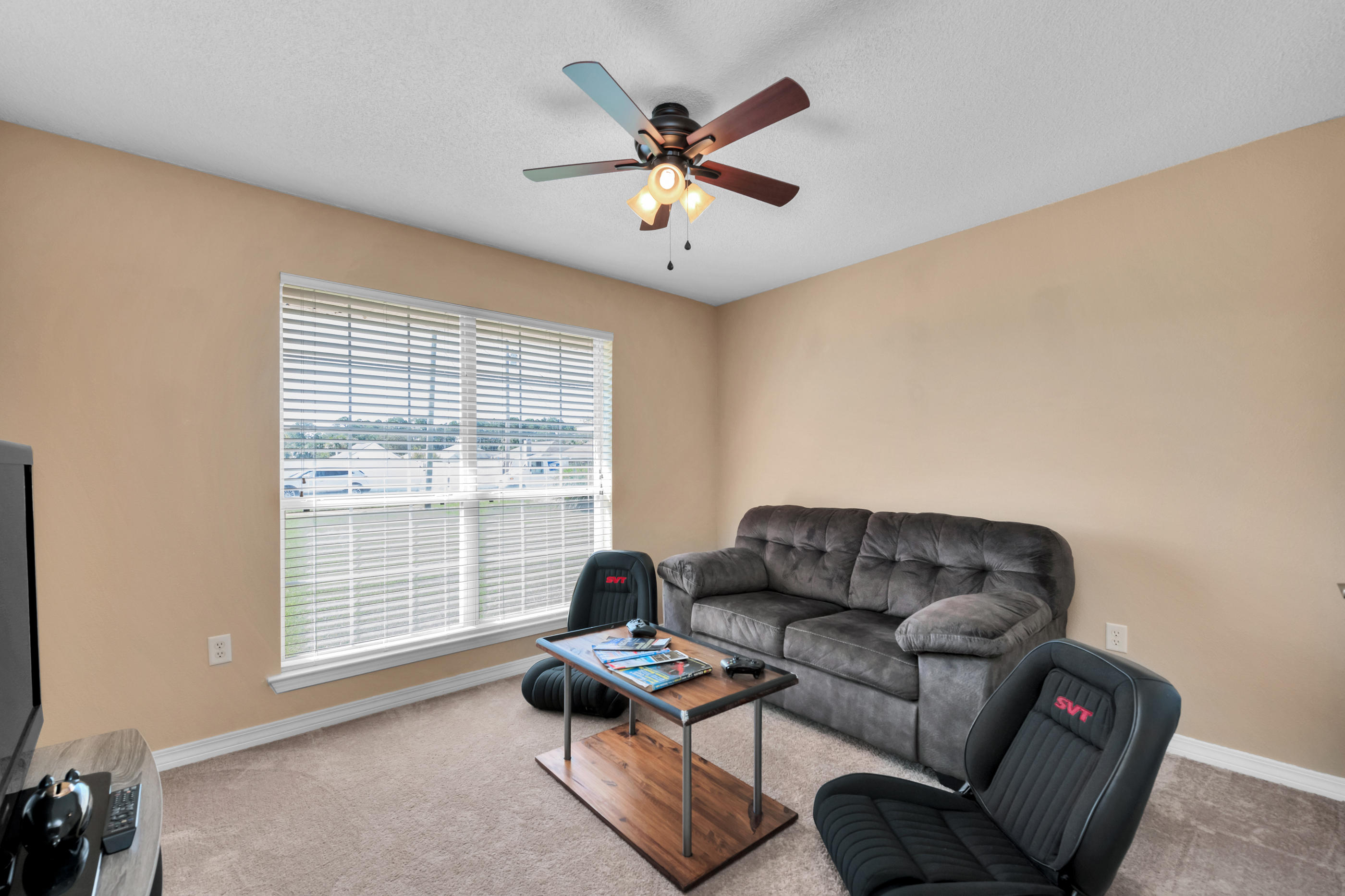HAMPTON RIDGE ESTATES - Residential