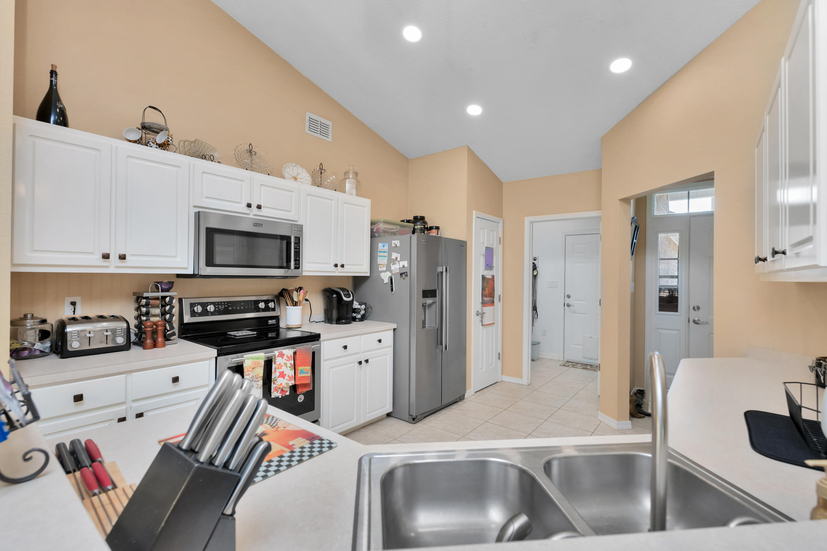 HAMPTON RIDGE ESTATES - Residential
