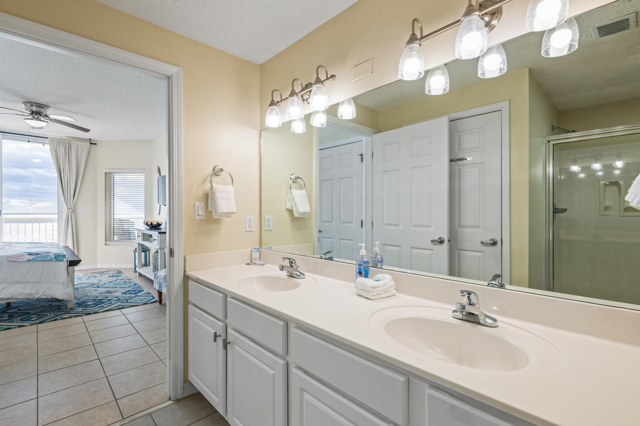 THE INN AT SUMMERWIND - Residential