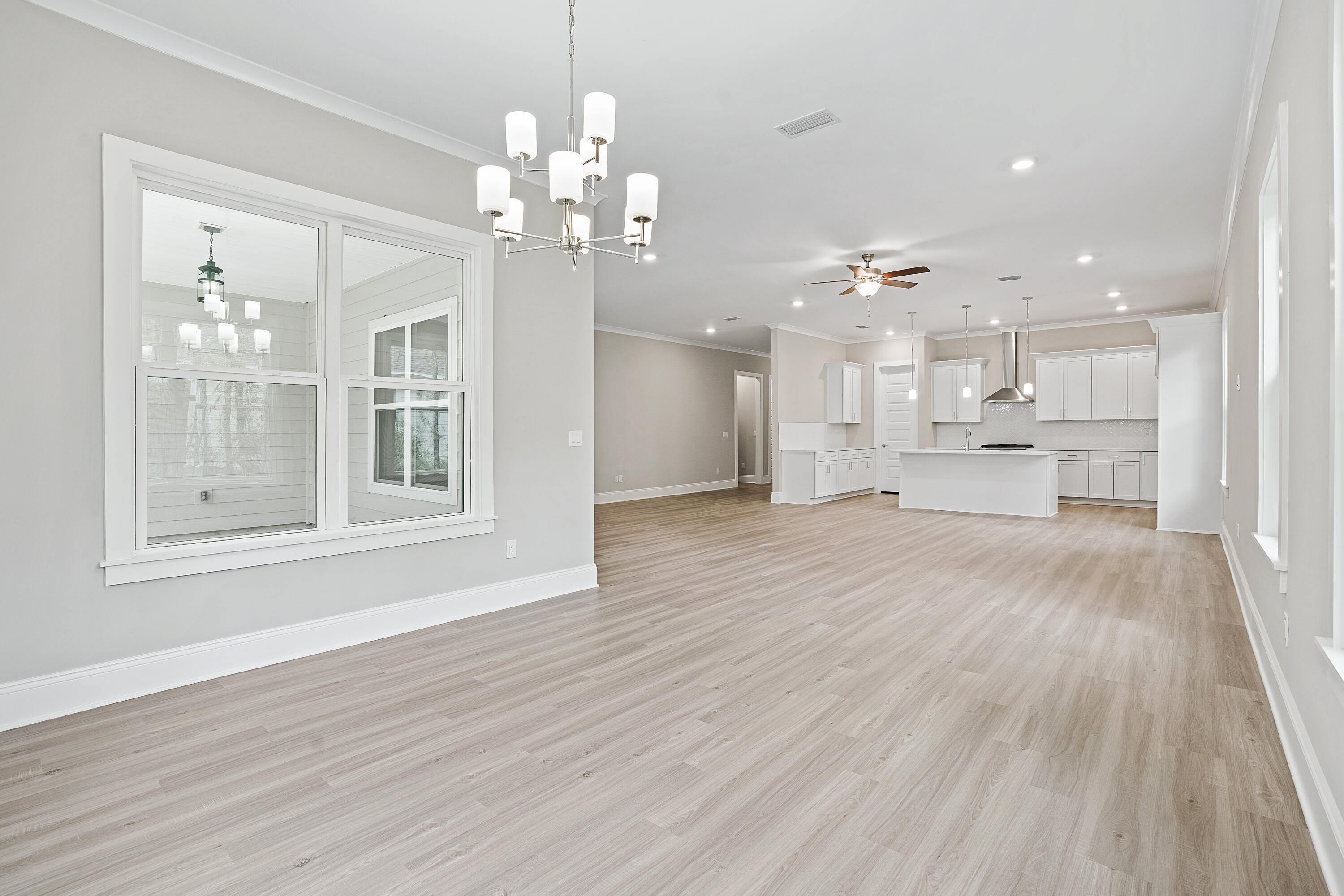 MAGNOLIA BAY ESTATES - Residential