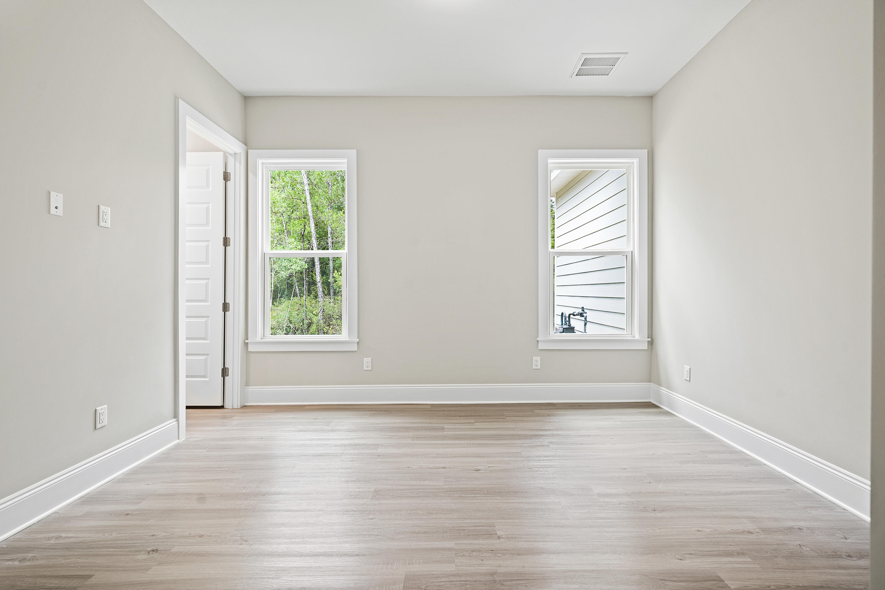 MAGNOLIA BAY ESTATES - Residential