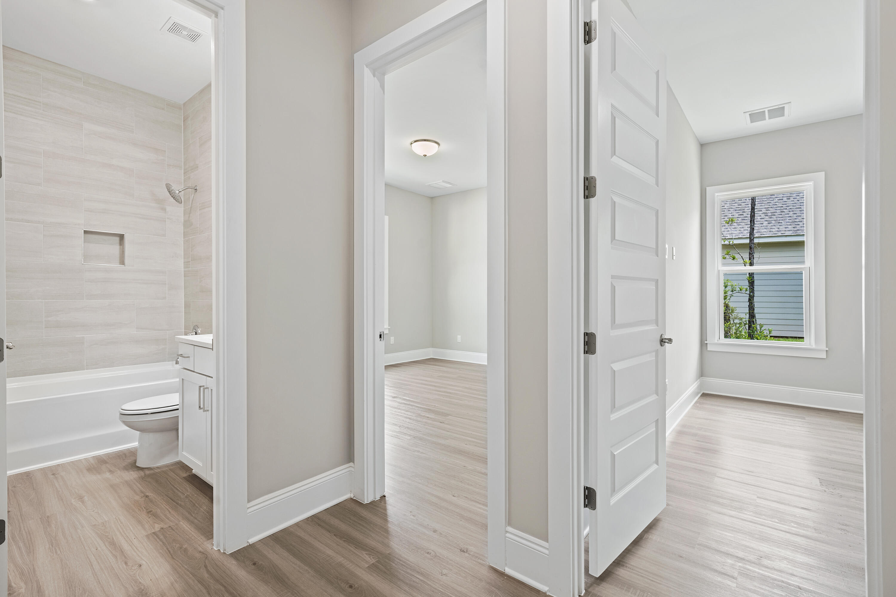 MAGNOLIA BAY ESTATES - Residential