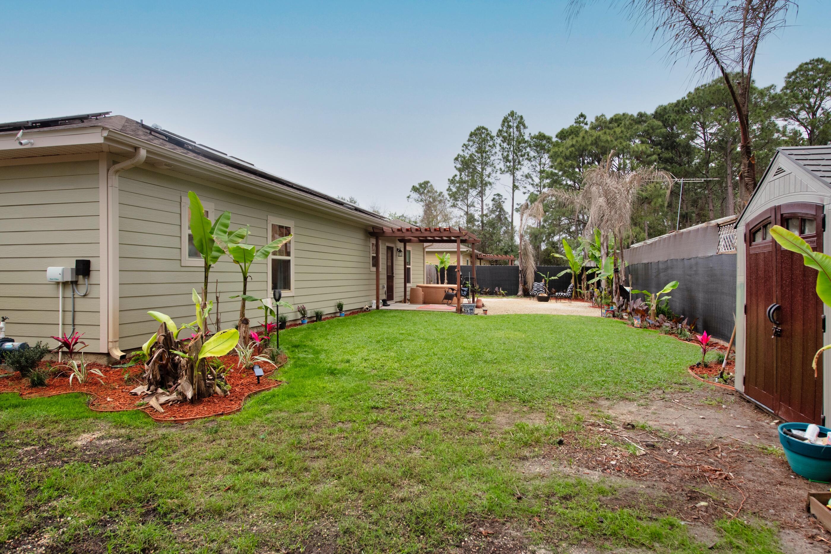 NAVARRE FIRST ADD - Residential