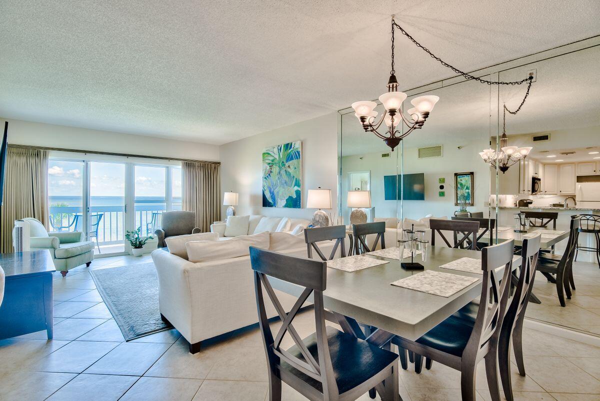 PLAYERS CLUB ON THE BAY - Residential