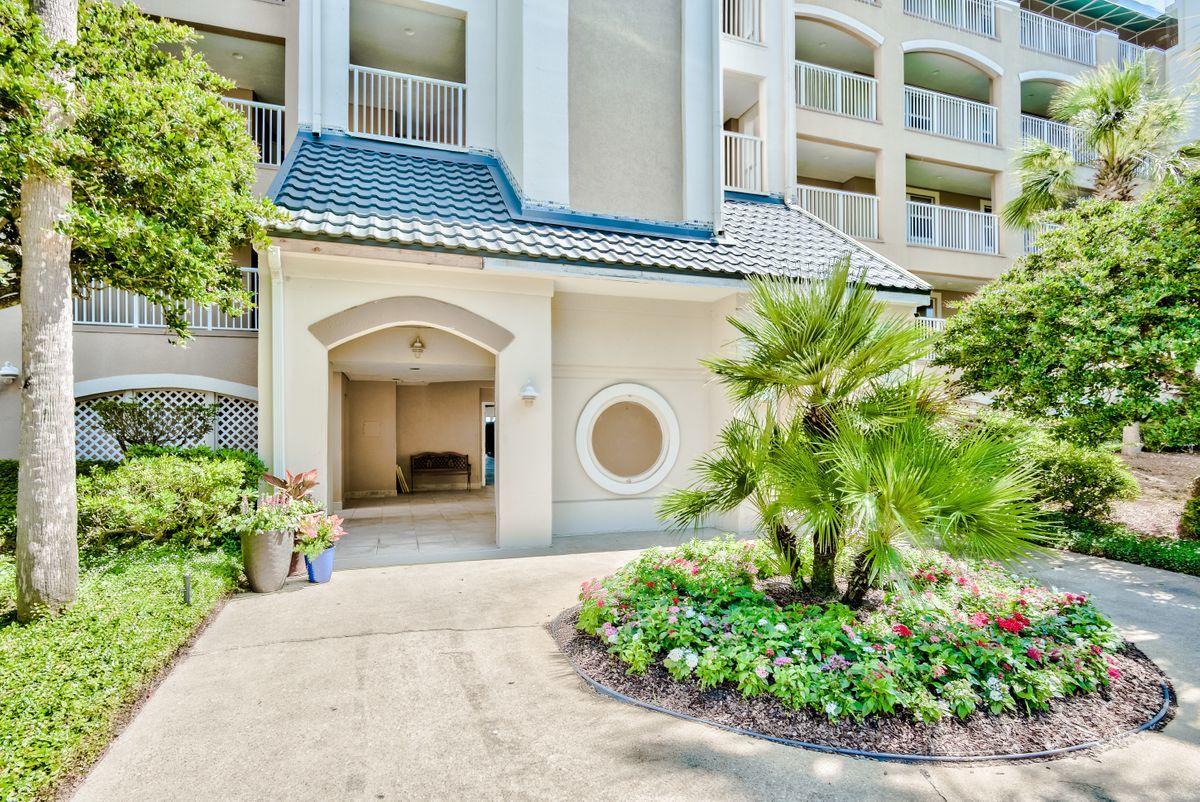 PLAYERS CLUB ON THE BAY - Residential