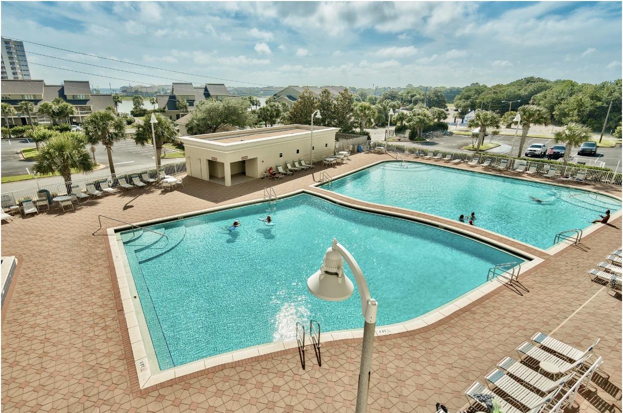 ARIEL DUNES II - Residential