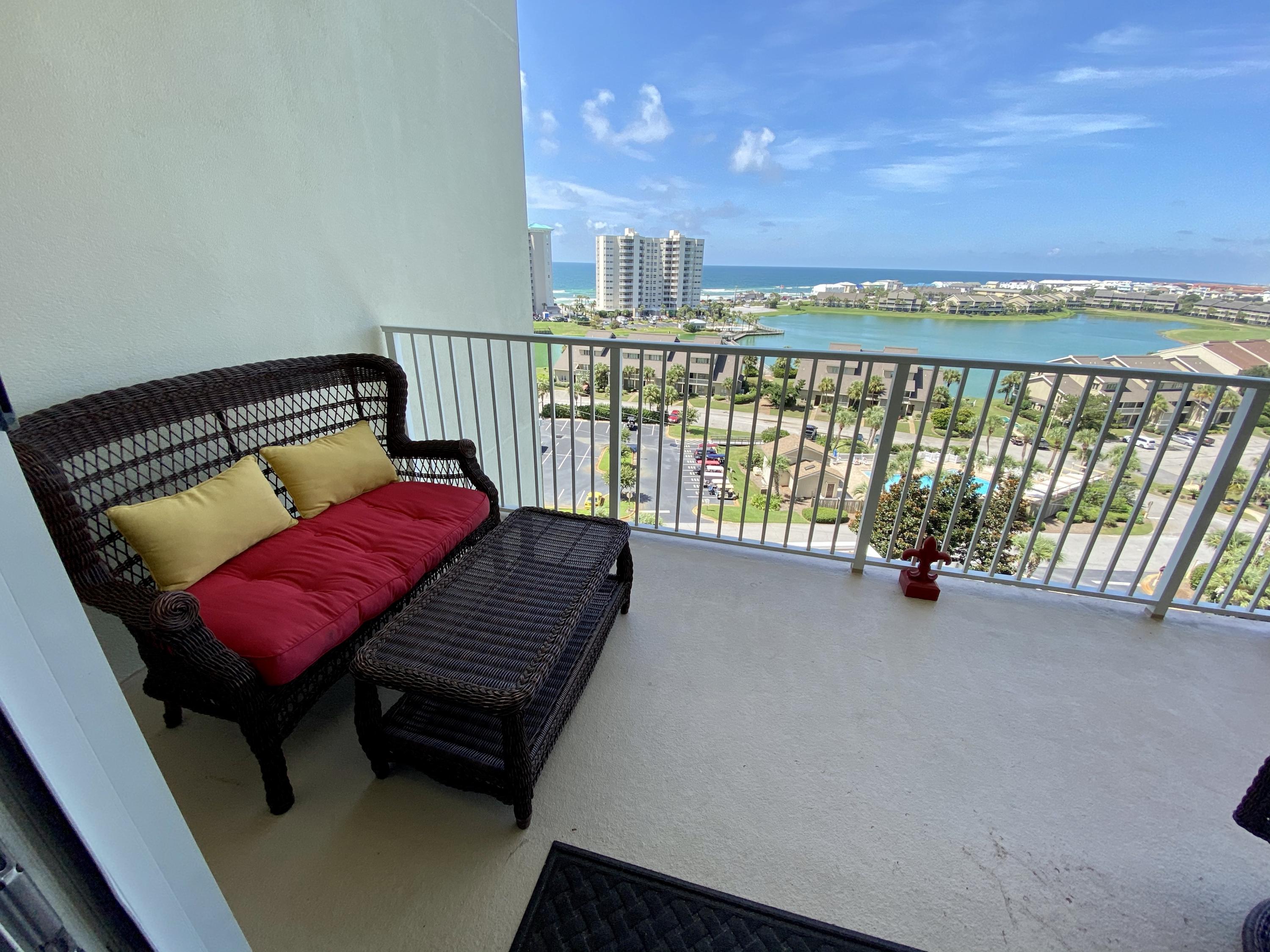 ARIEL DUNES II - Residential