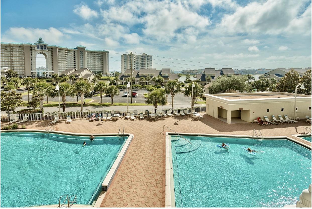 ARIEL DUNES II - Residential