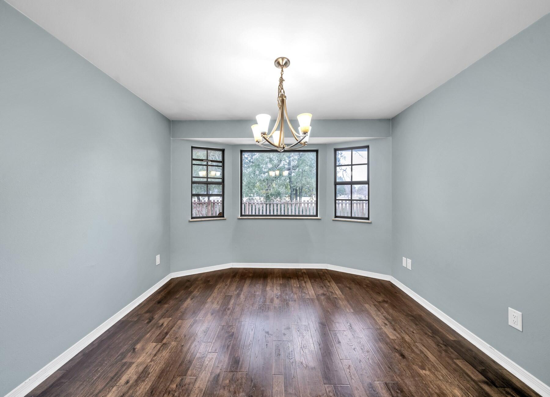 LAKE LORRAINE ESTATES 1 - Residential