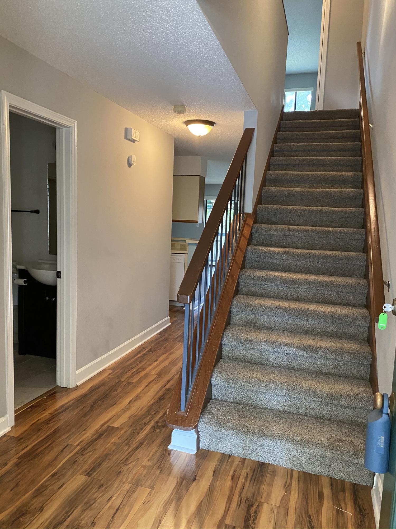 LAKESIDE CONDO AT BLUEWATER BAY - Residential