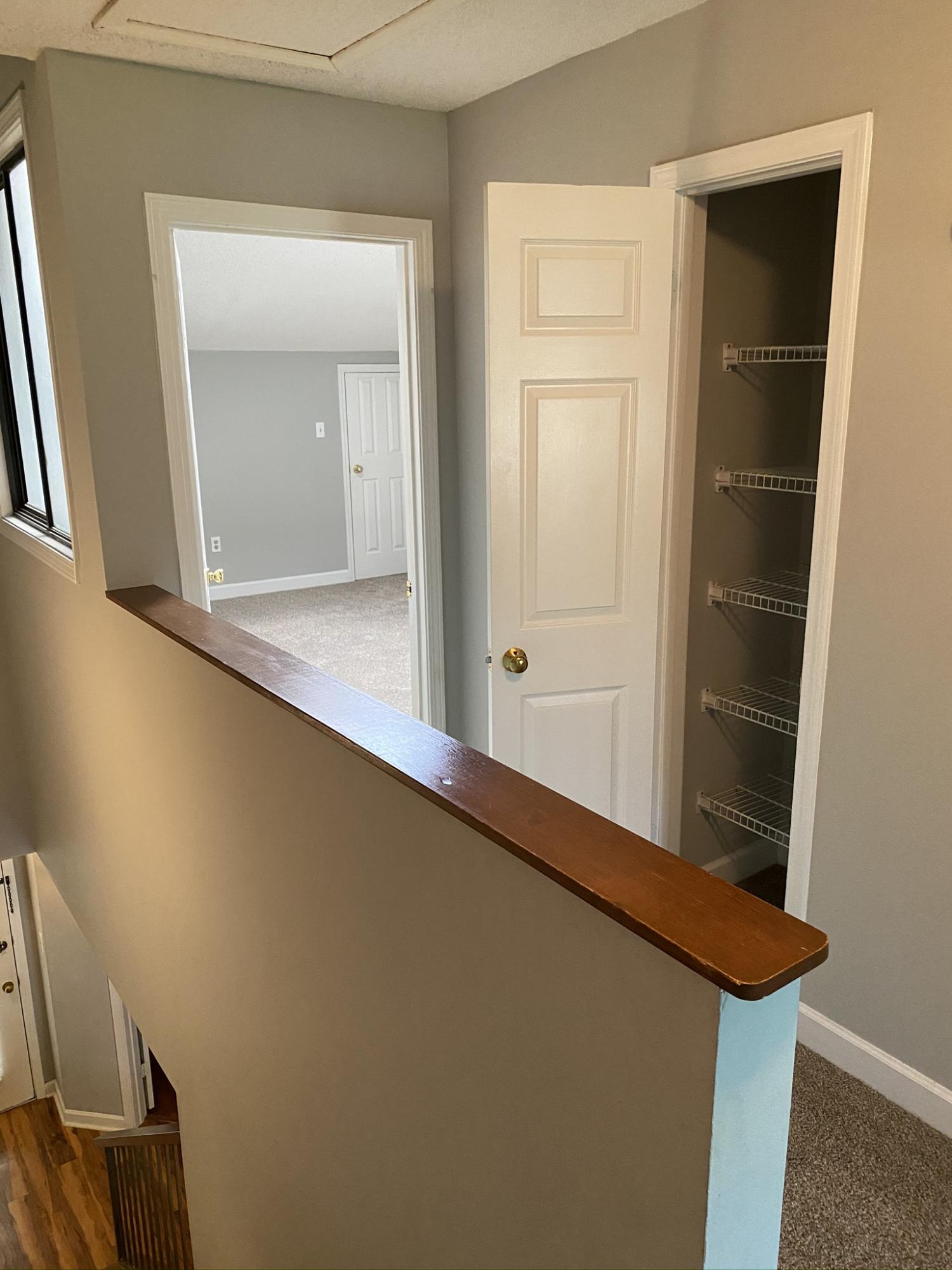 LAKESIDE CONDO AT BLUEWATER BAY - Residential