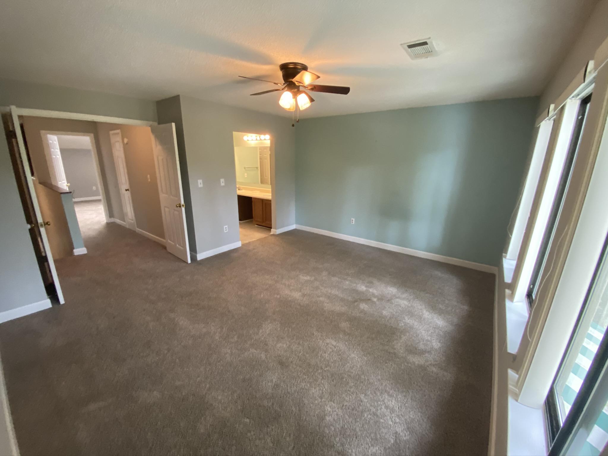 LAKESIDE CONDO AT BLUEWATER BAY - Residential