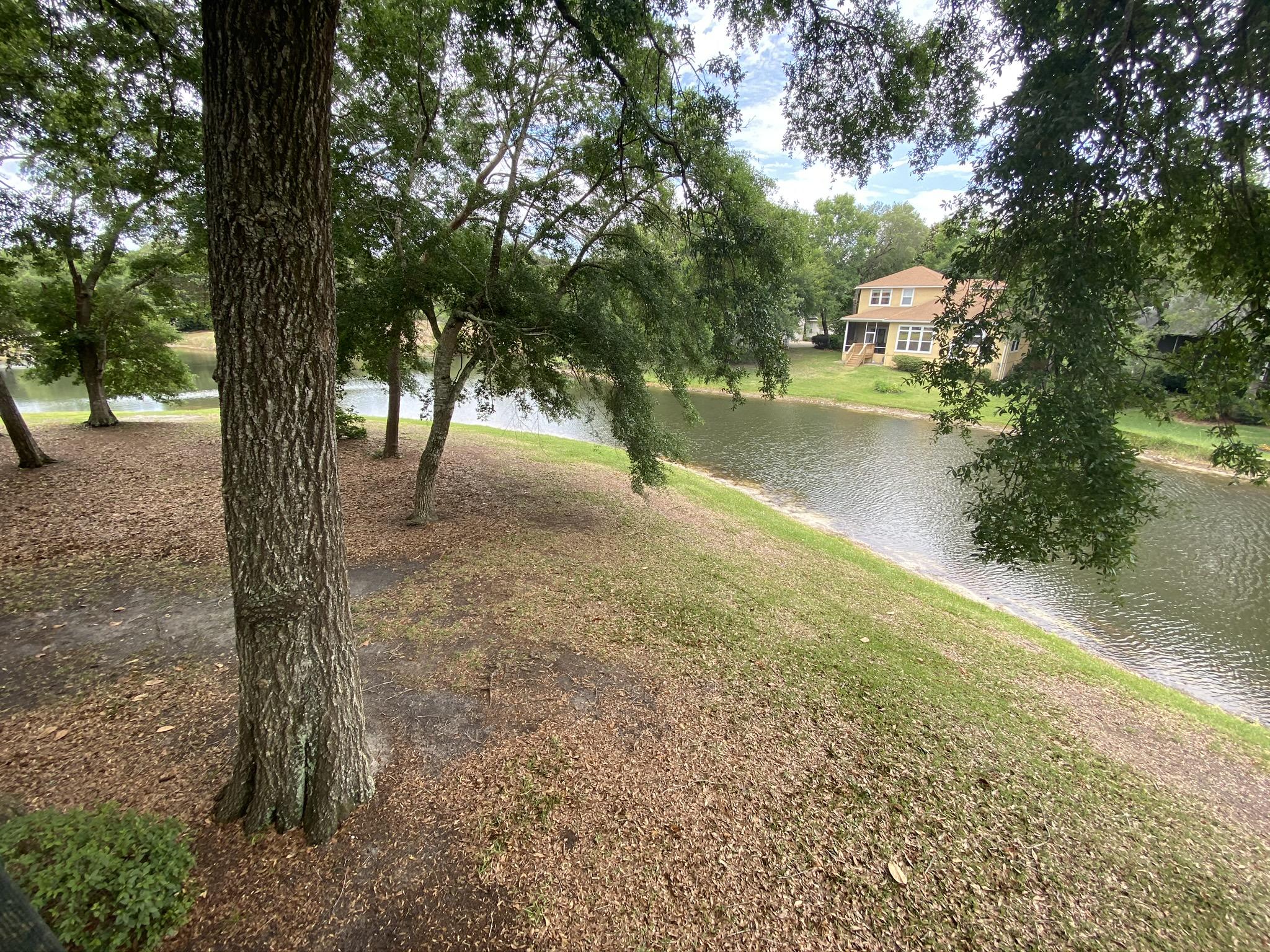 LAKESIDE CONDO AT BLUEWATER BAY - Residential