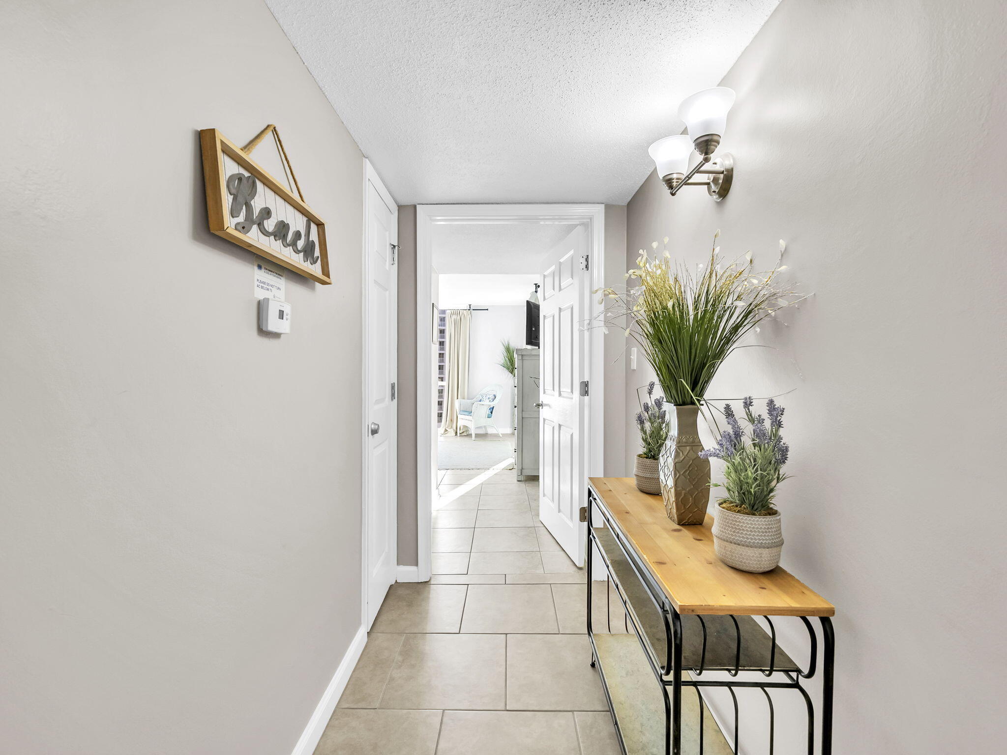 SHORELINE TOWERS 2 - Residential