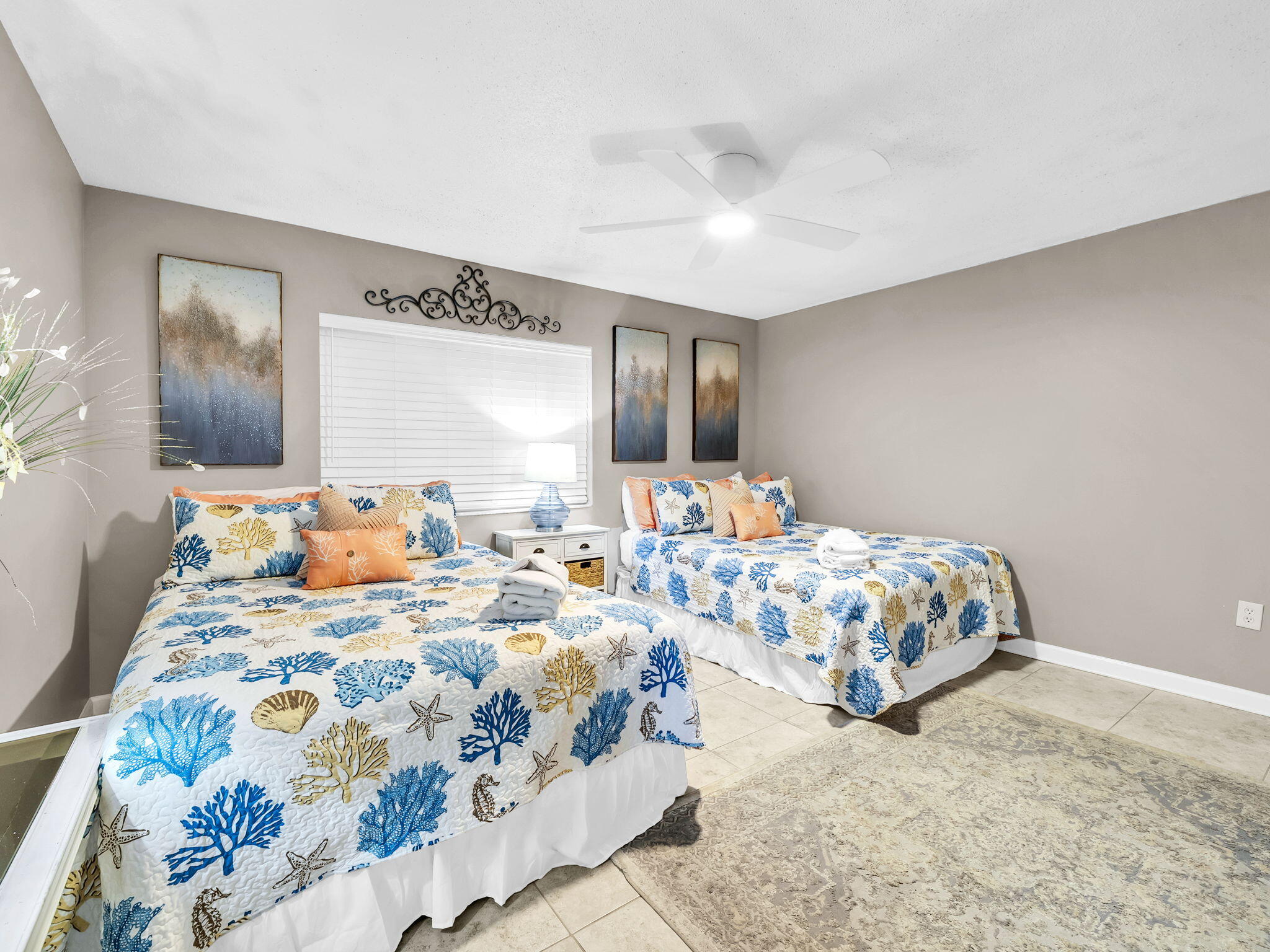 SHORELINE TOWERS 2 - Residential