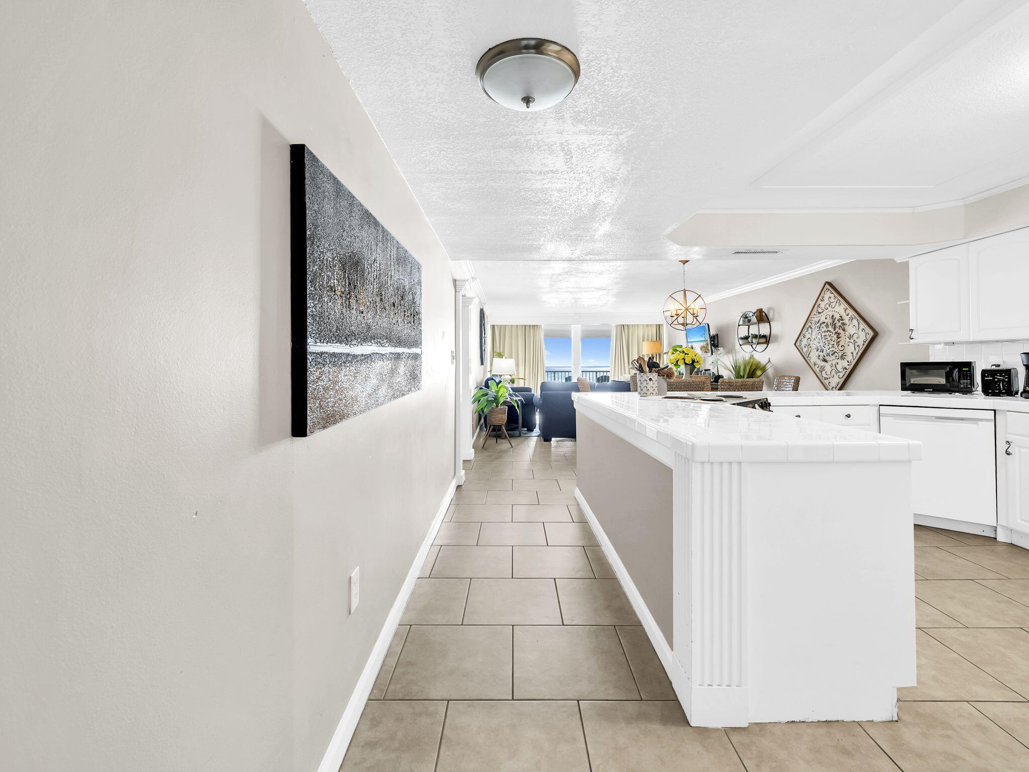 SHORELINE TOWERS 2 - Residential