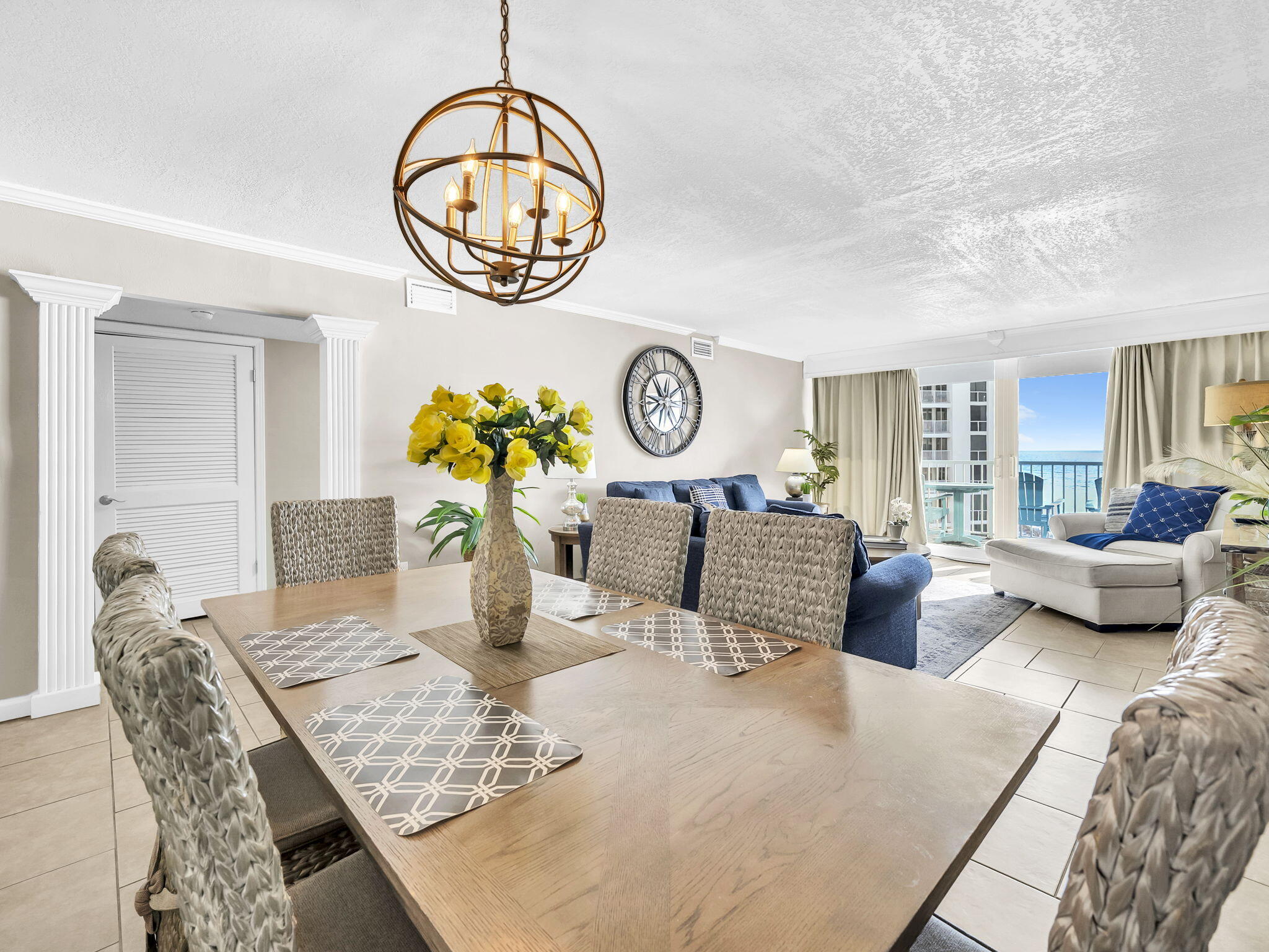 SHORELINE TOWERS 2 - Residential