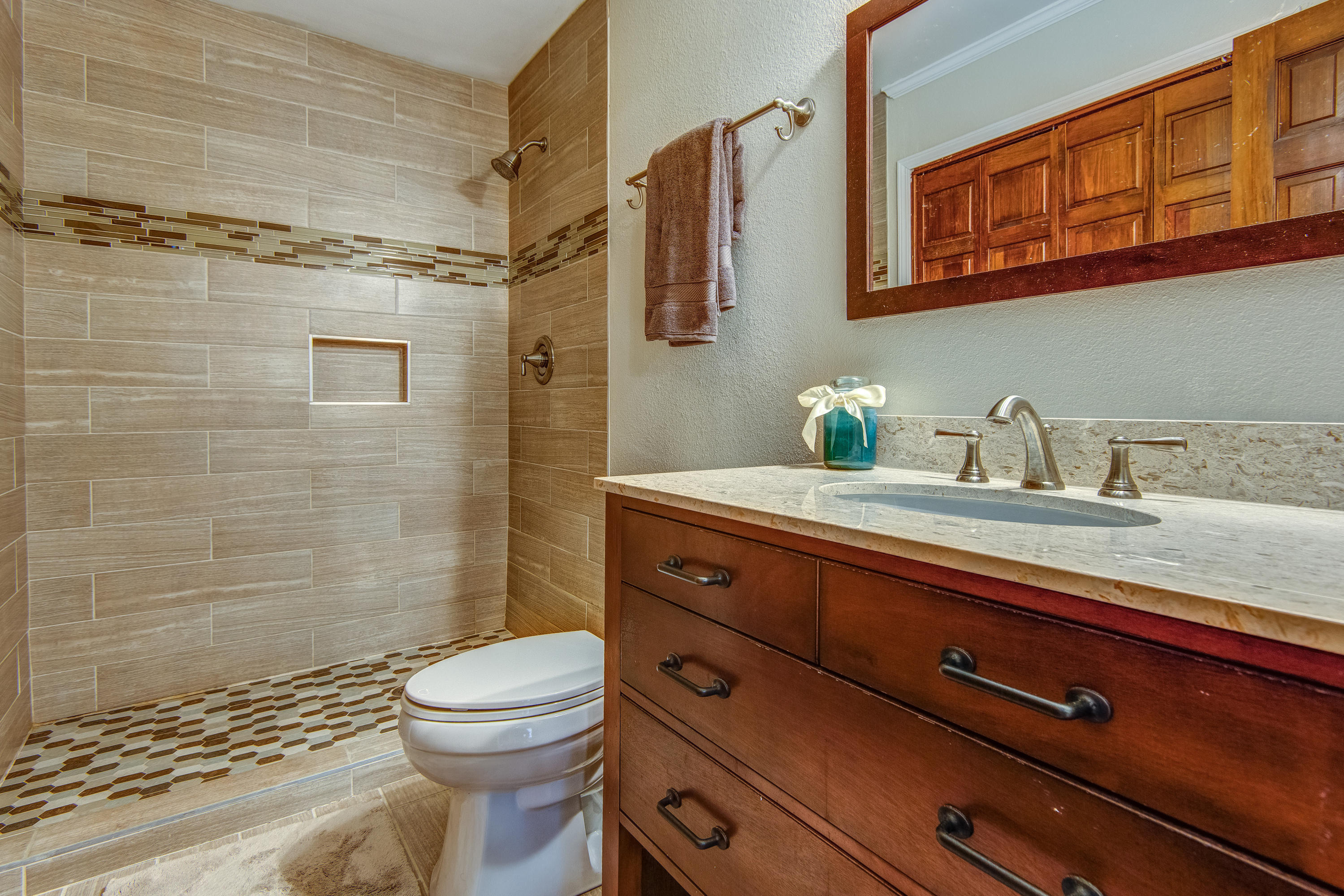 Pine forest manor - Residential