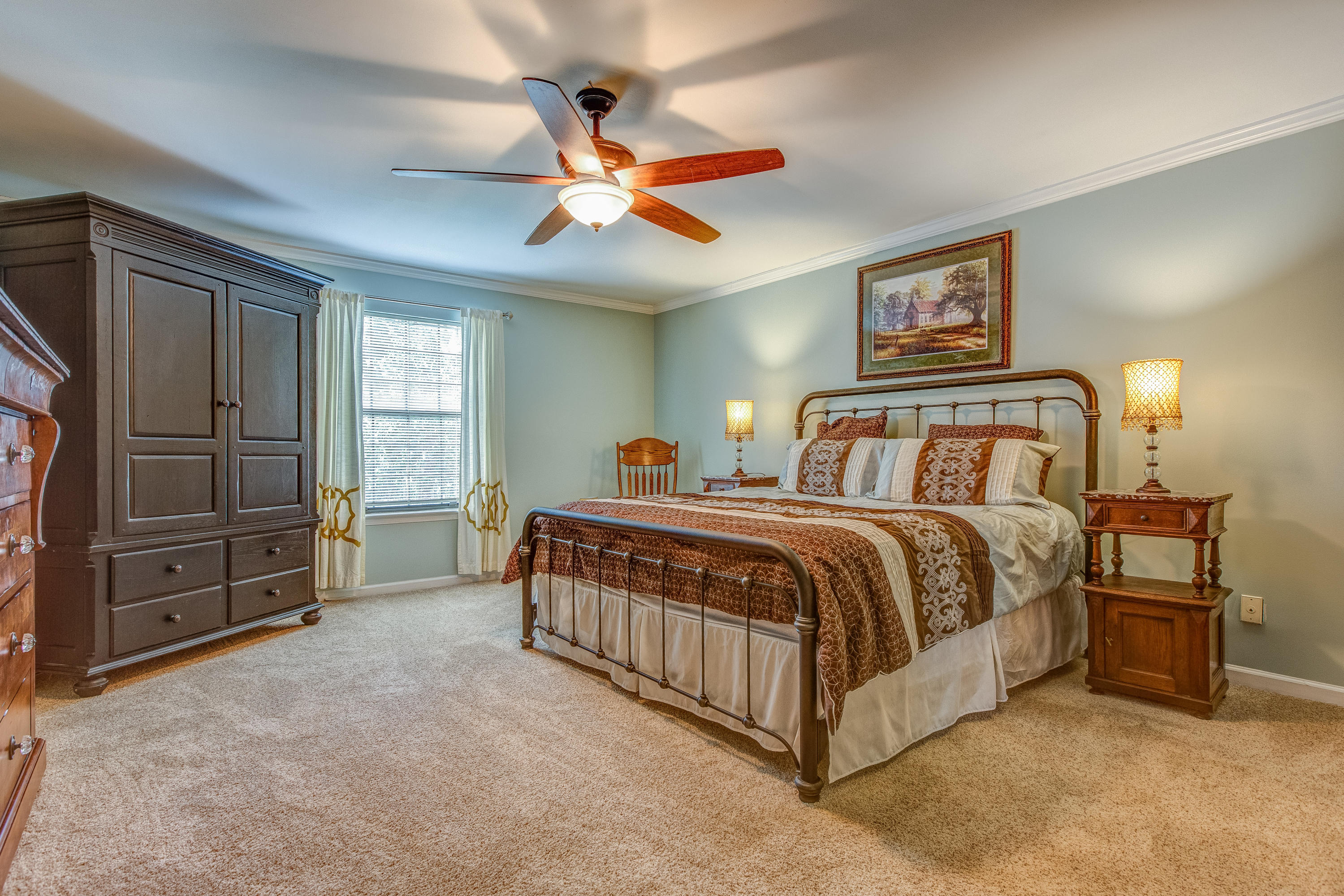 Pine forest manor - Residential