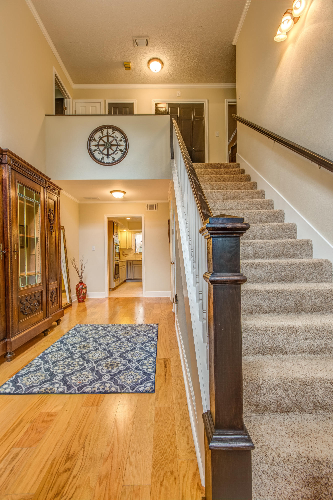 Pine forest manor - Residential