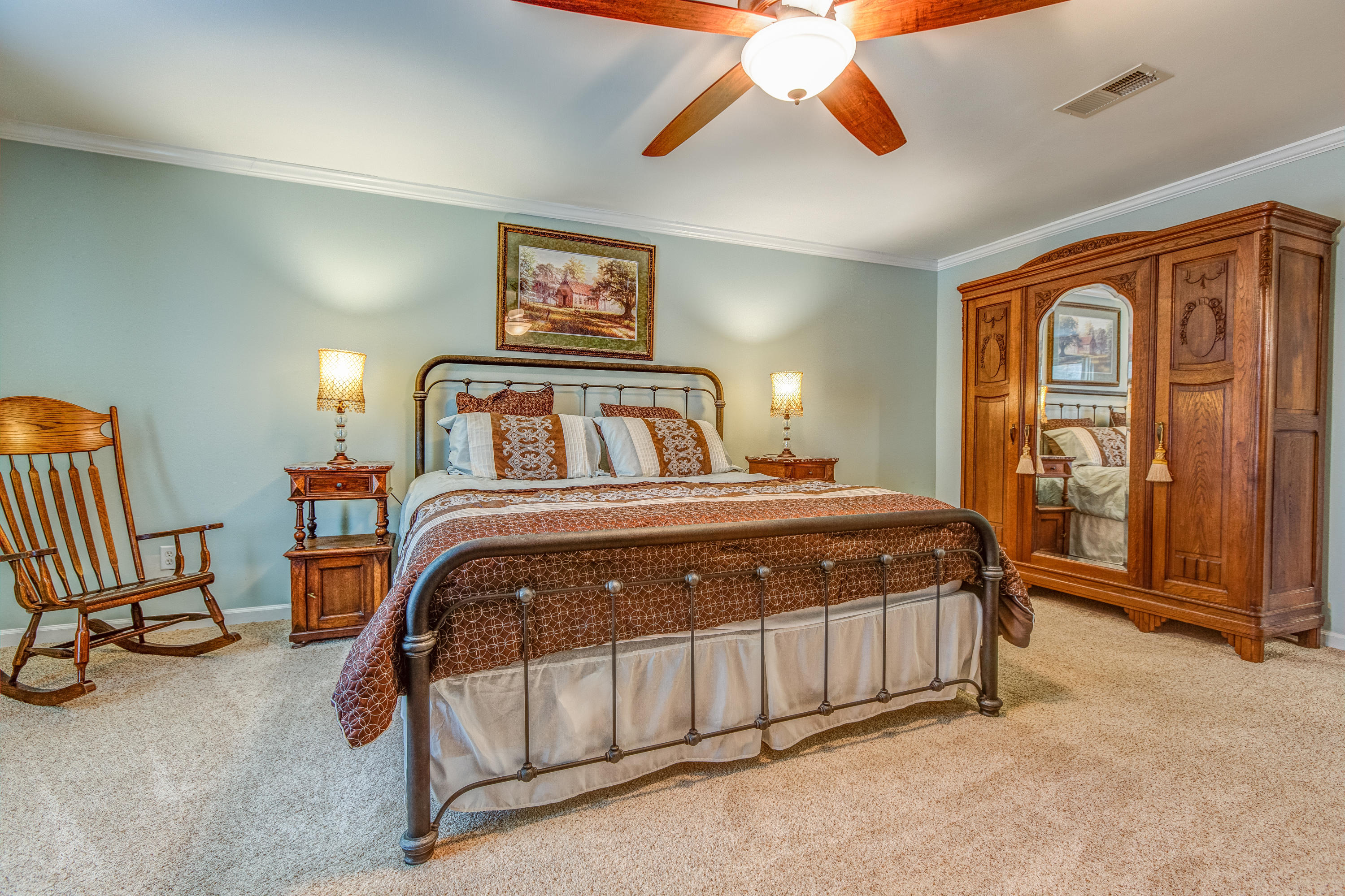 Pine forest manor - Residential