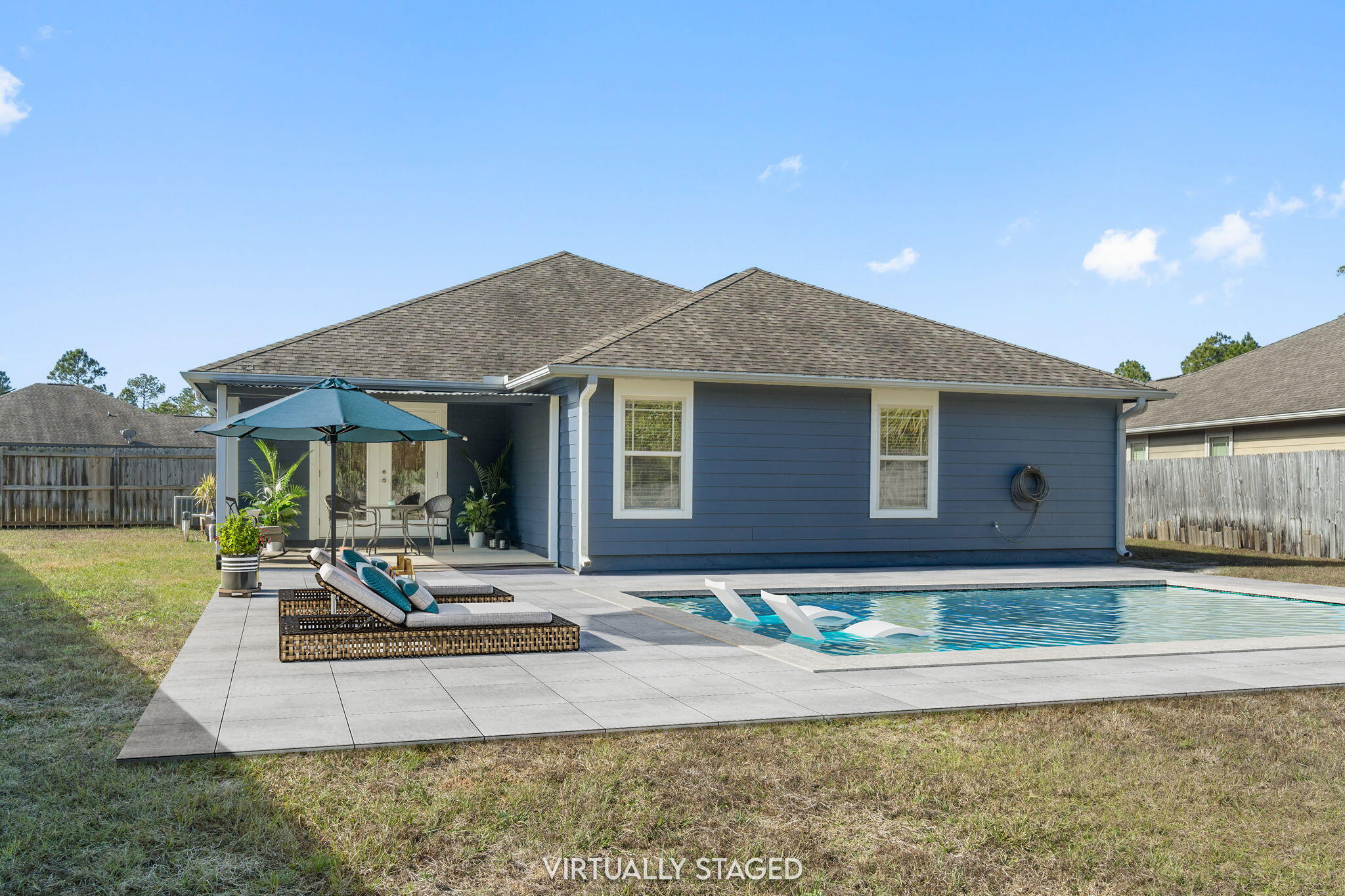 COTTAGES AT EASTRIVER - Residential