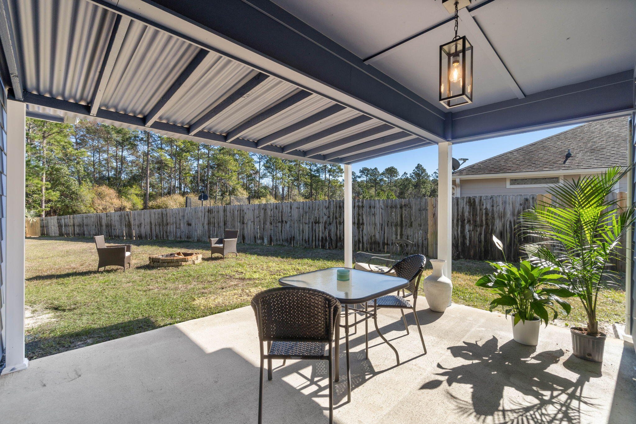 COTTAGES AT EASTRIVER - Residential