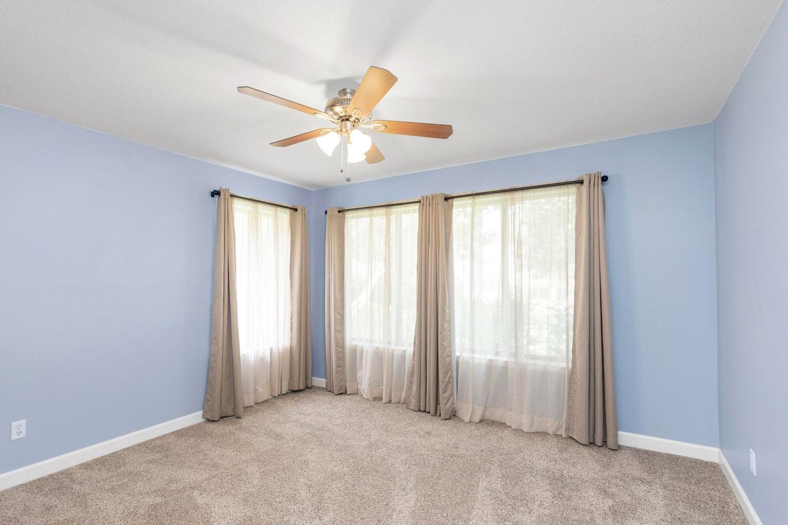 BLUEWATER BAY - Residential Lease