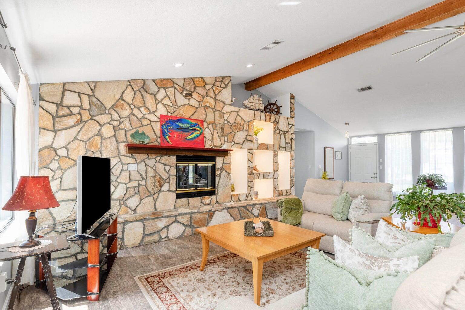 BLUEWATER BAY - Residential Lease