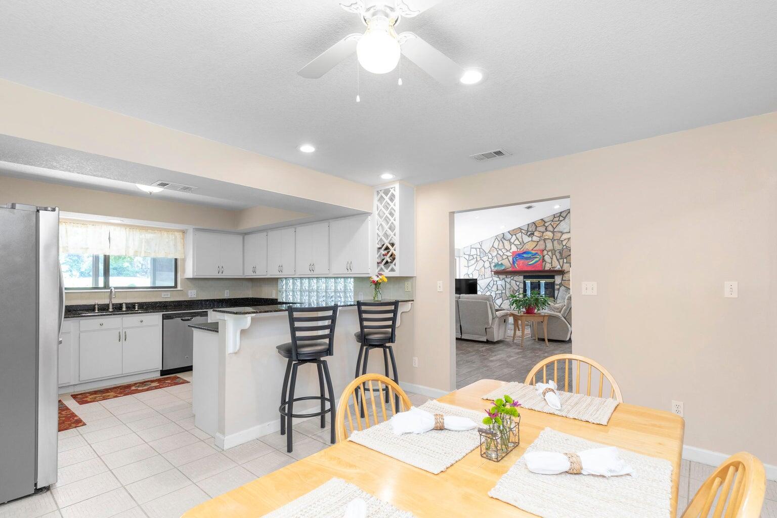 BLUEWATER BAY - Residential Lease
