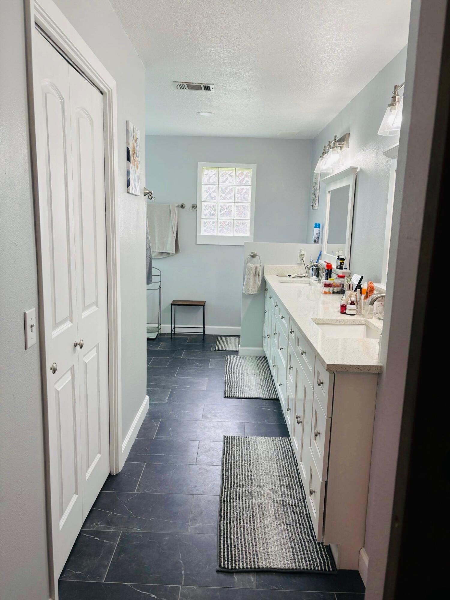 BLUEWATER BAY - Residential Lease