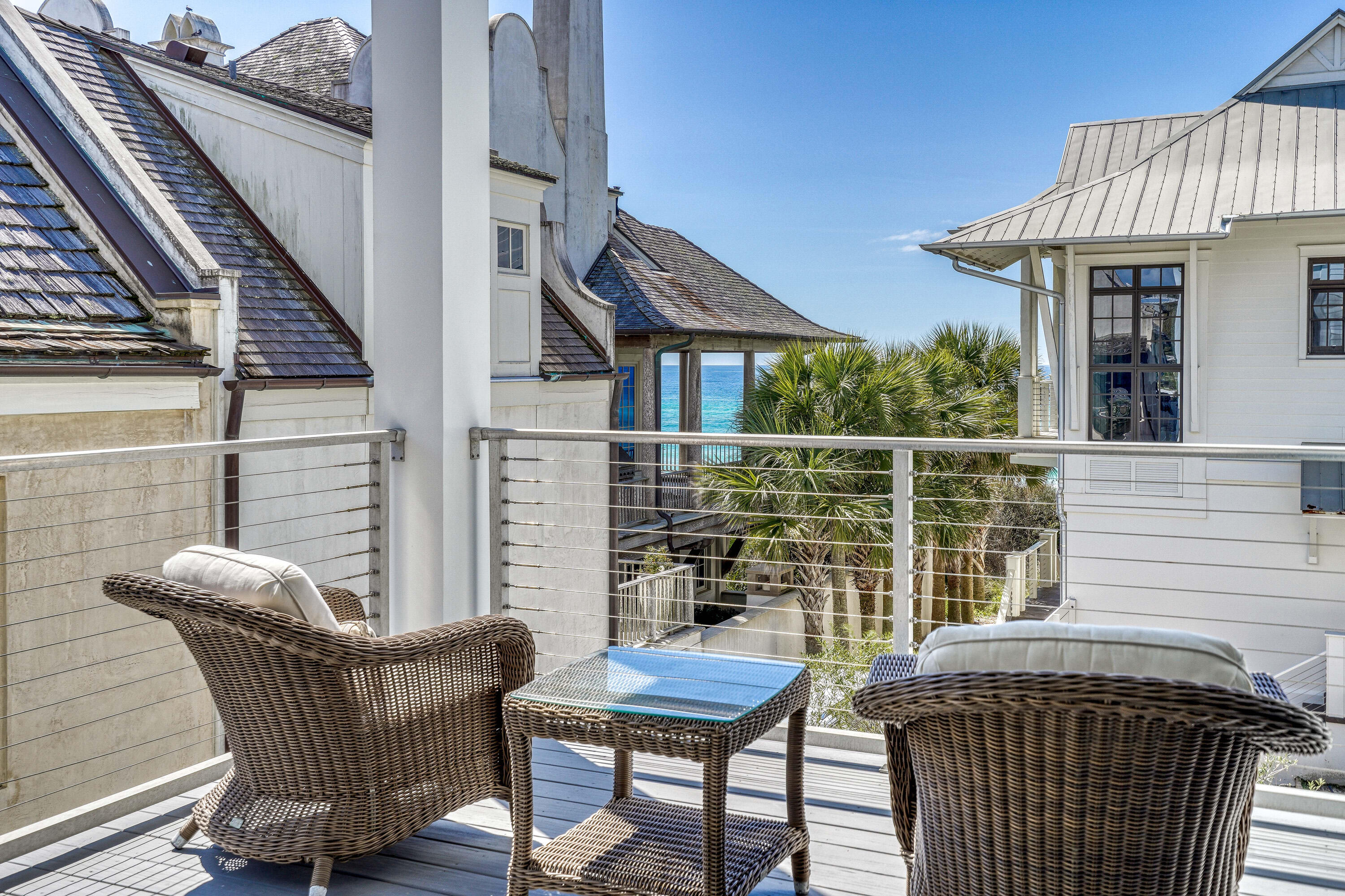 WATER'S EDGE - Residential