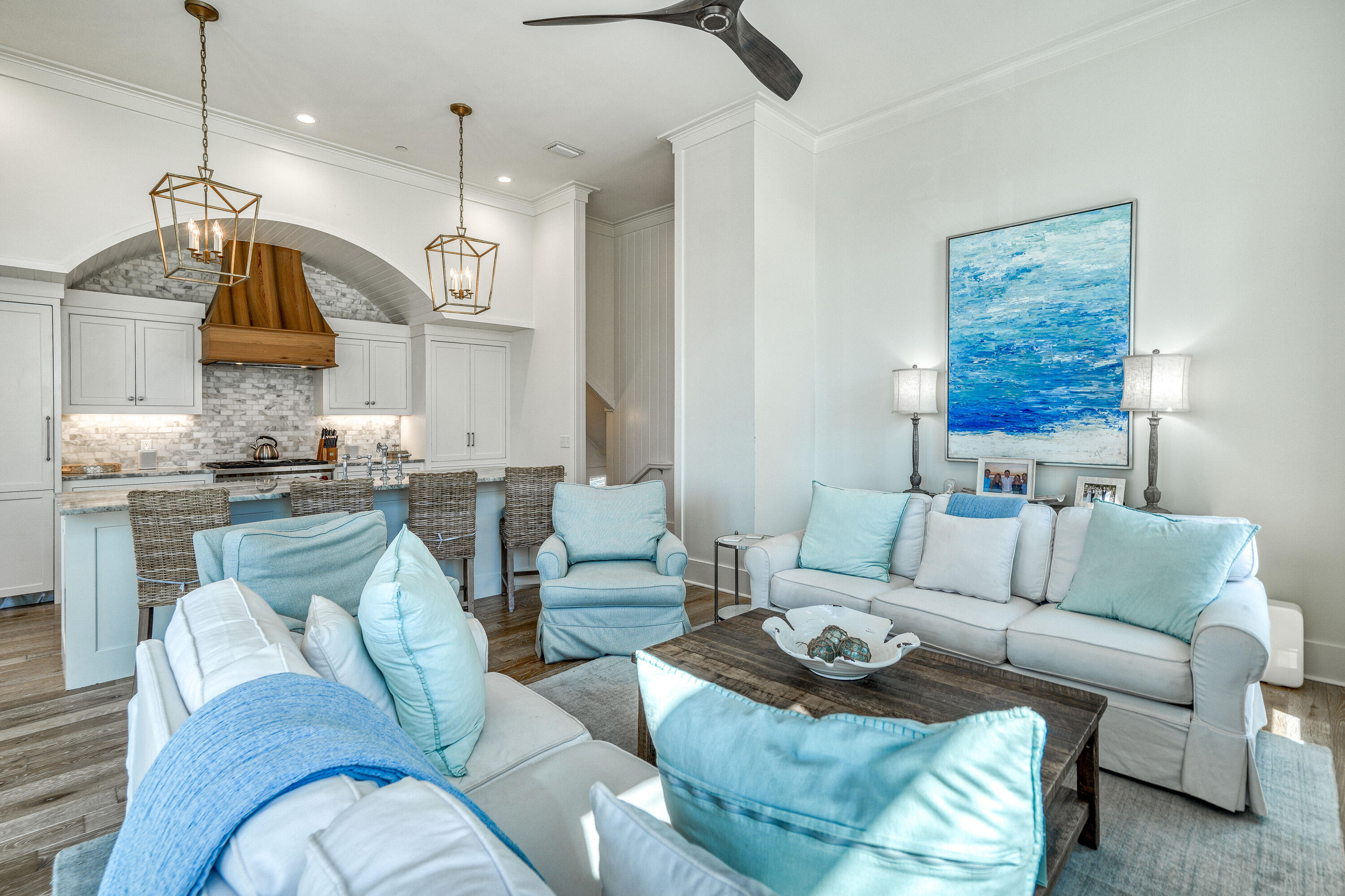 WATER'S EDGE - Residential