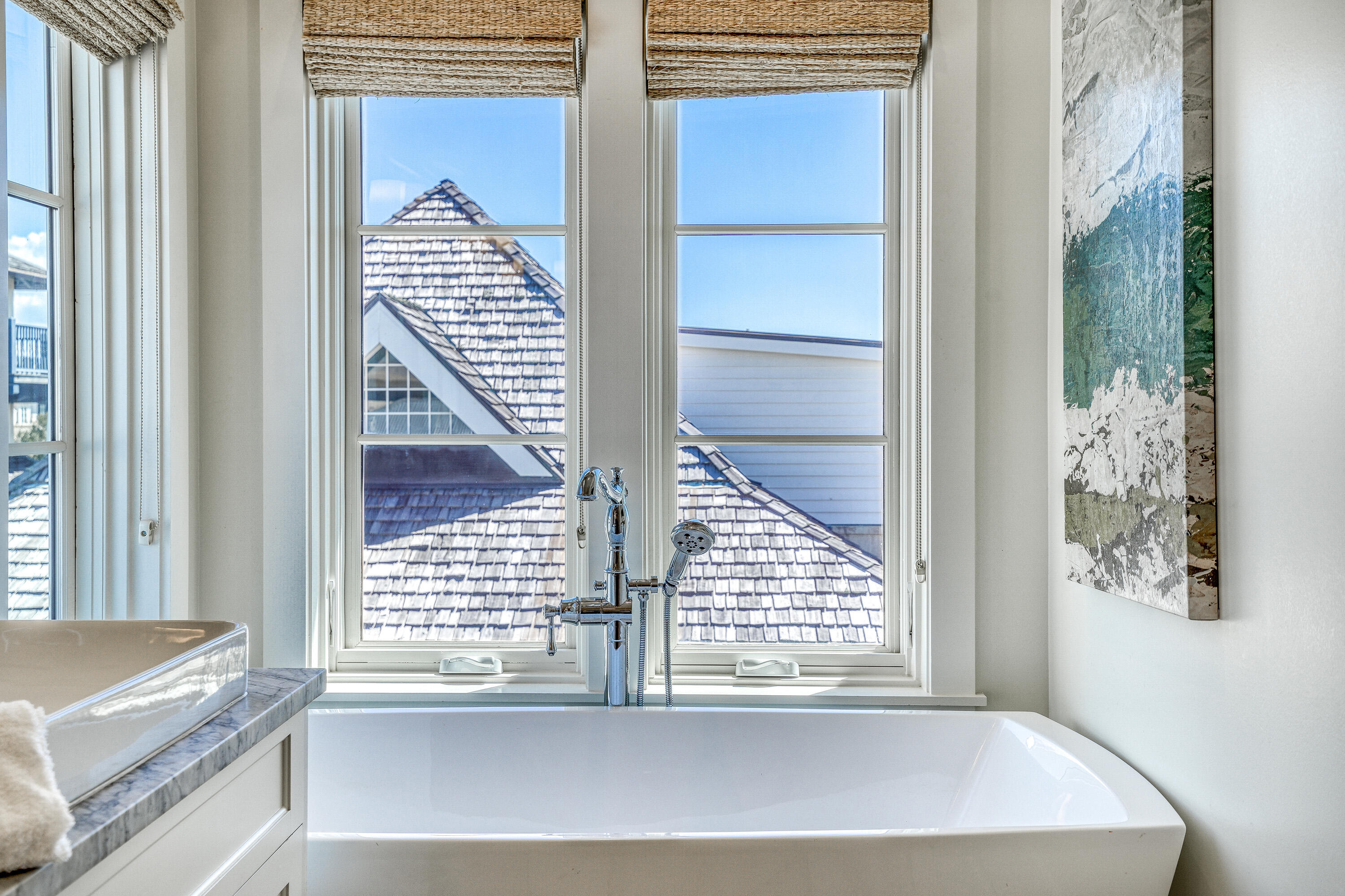 WATER'S EDGE - Residential