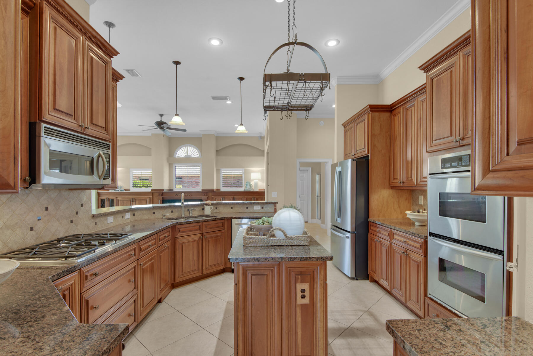 MAGNOLIA PLANTATION AT BLUEWATER BAY - Residential