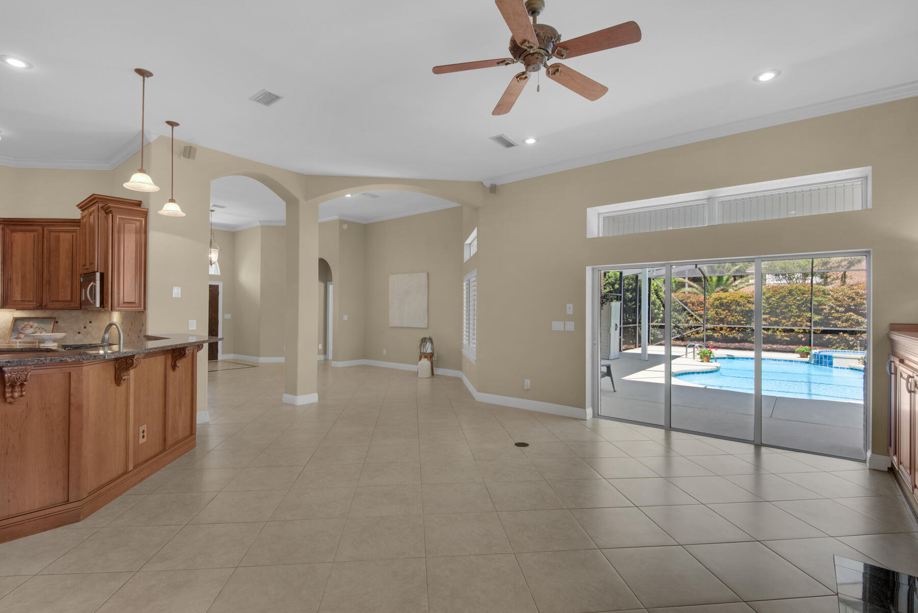 MAGNOLIA PLANTATION AT BLUEWATER BAY - Residential