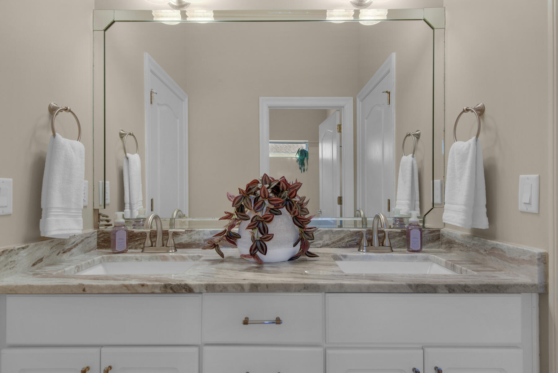 MAGNOLIA PLANTATION AT BLUEWATER BAY - Residential