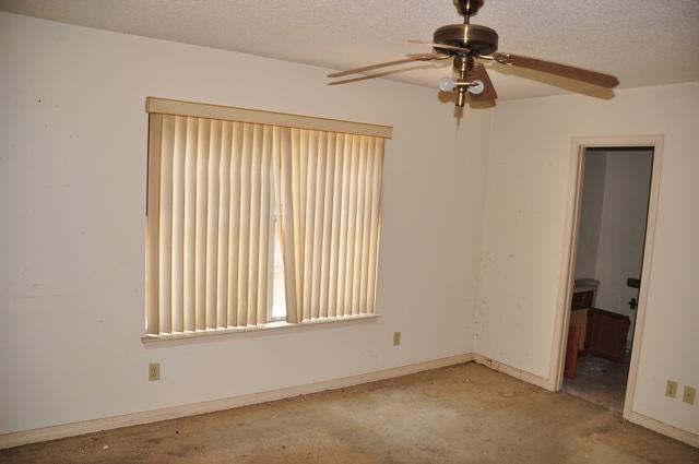 MONAHAN MANOR - Residential