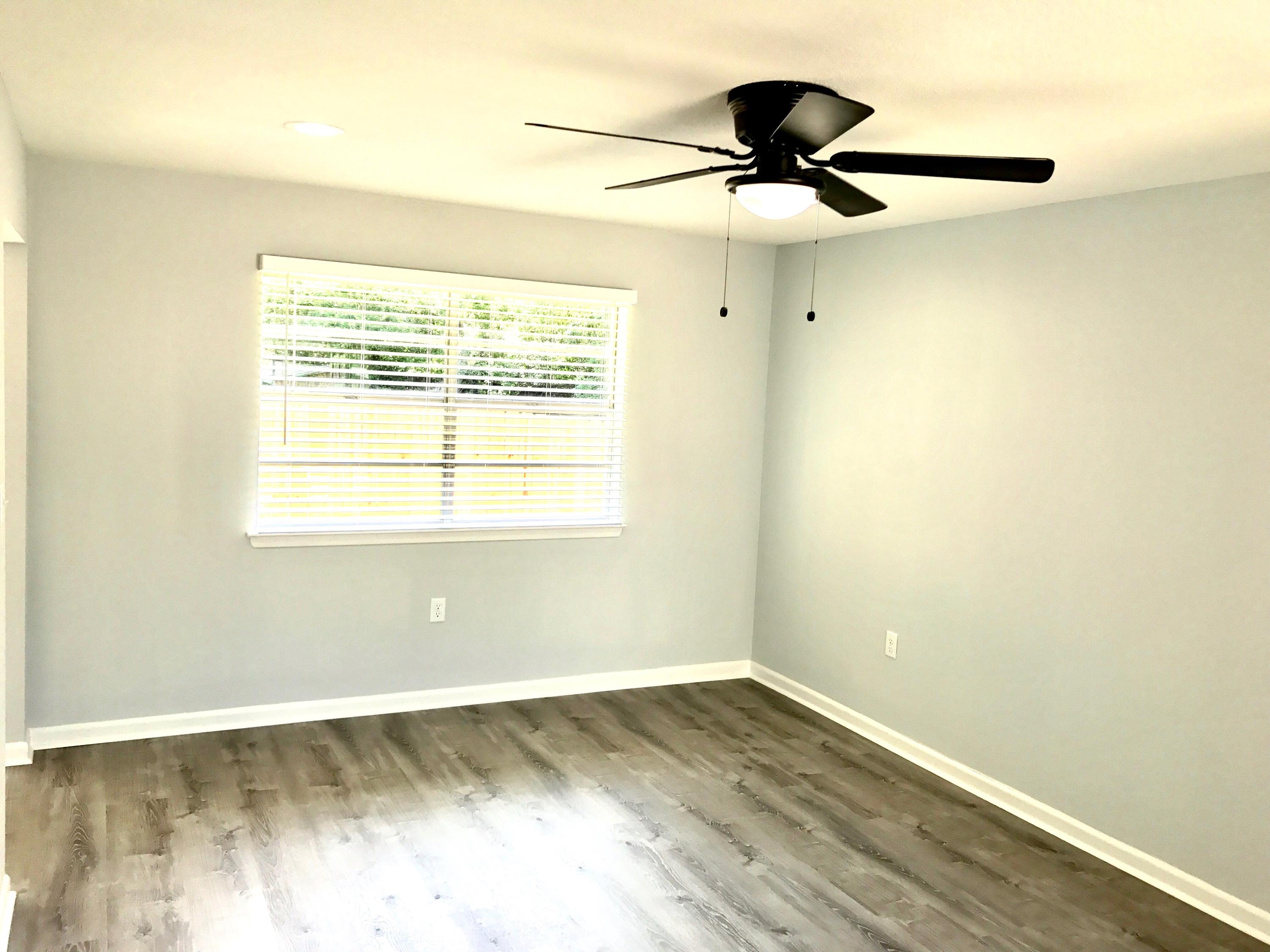 BAYOU POQUITO - Residential