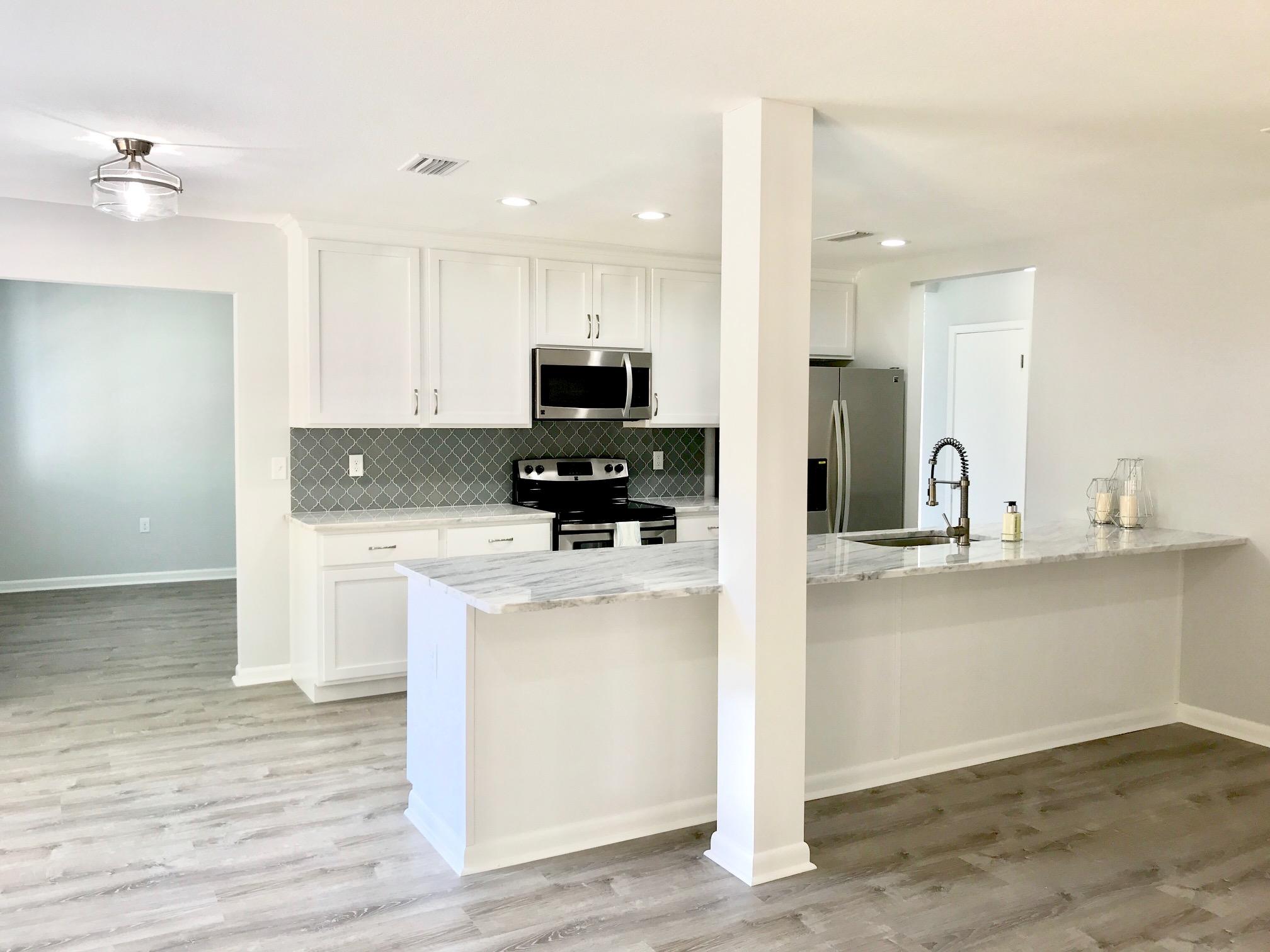 BAYOU POQUITO - Residential