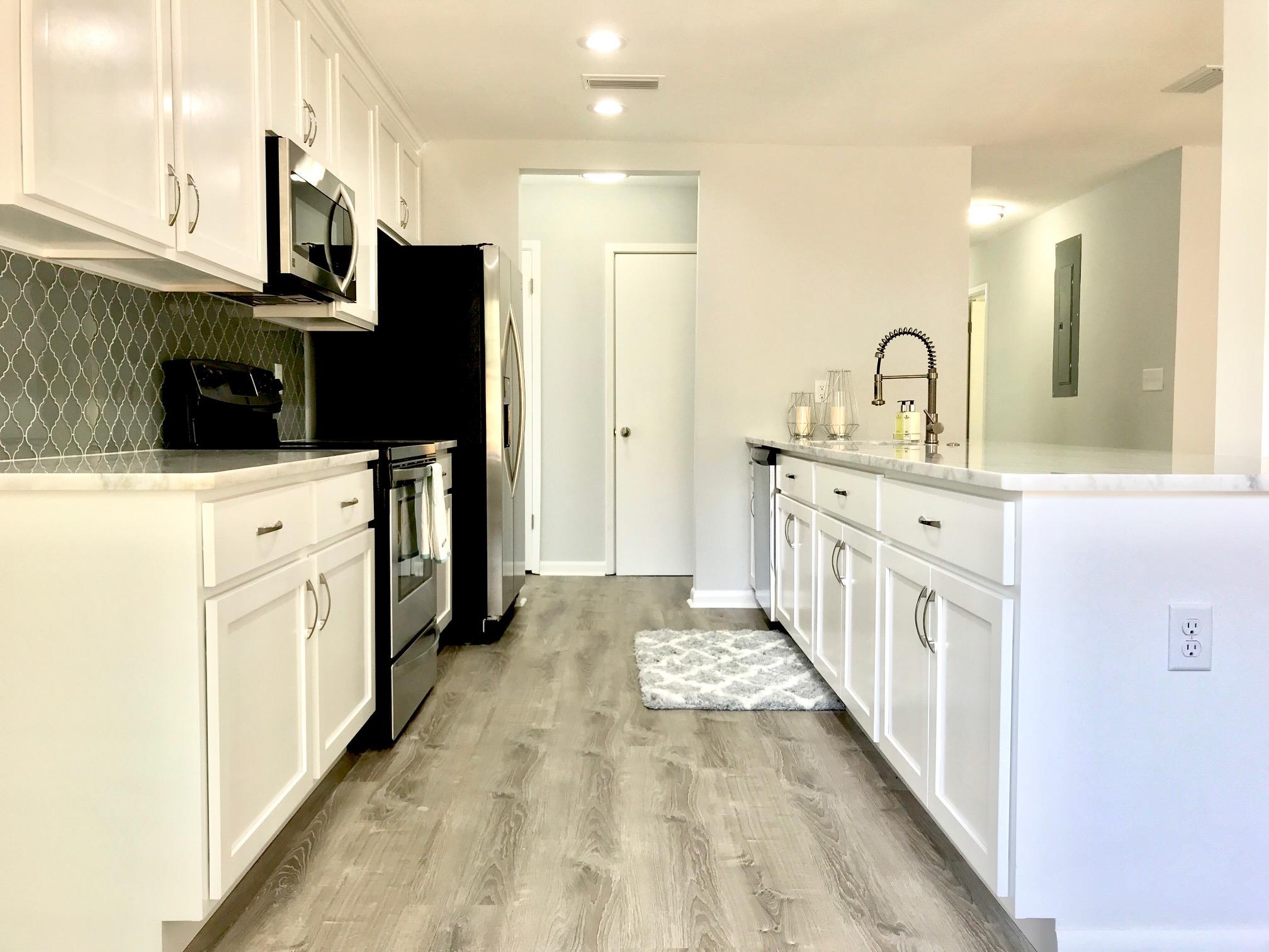 BAYOU POQUITO - Residential