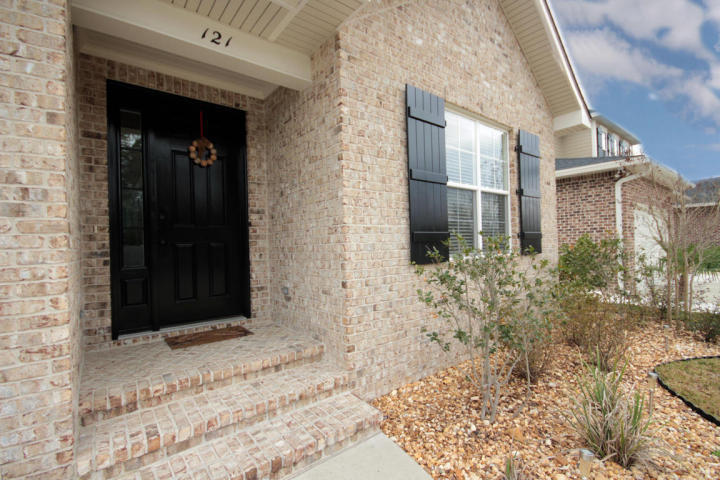 ARROWHEAD - Residential