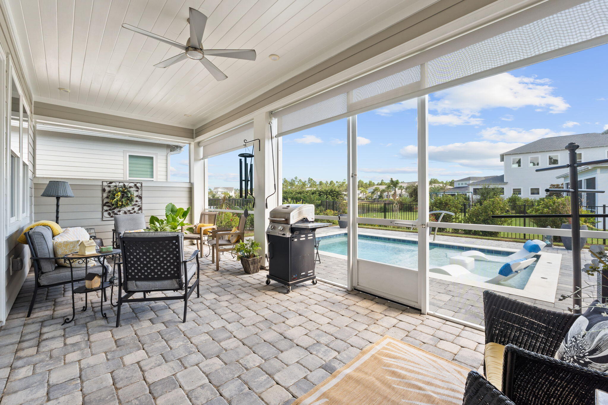 WATERSOUND ORIGINS - NATUREWALK - Residential