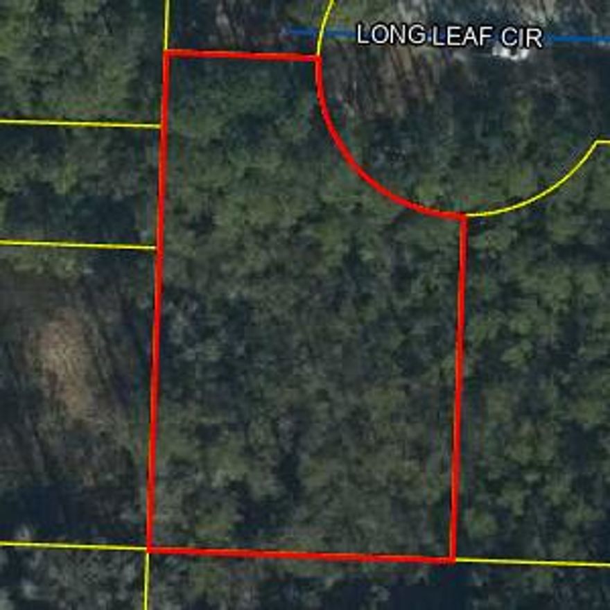 .38 acre lot located in cul-de-sac on dead-end street in desirable South Walton location. Convenient to schools, shopping, beach and Bay. Mobile homes not allowed on street. Buyer to perform due diligence; property sold as-is. Water/sewer available. Survey available. No sign.