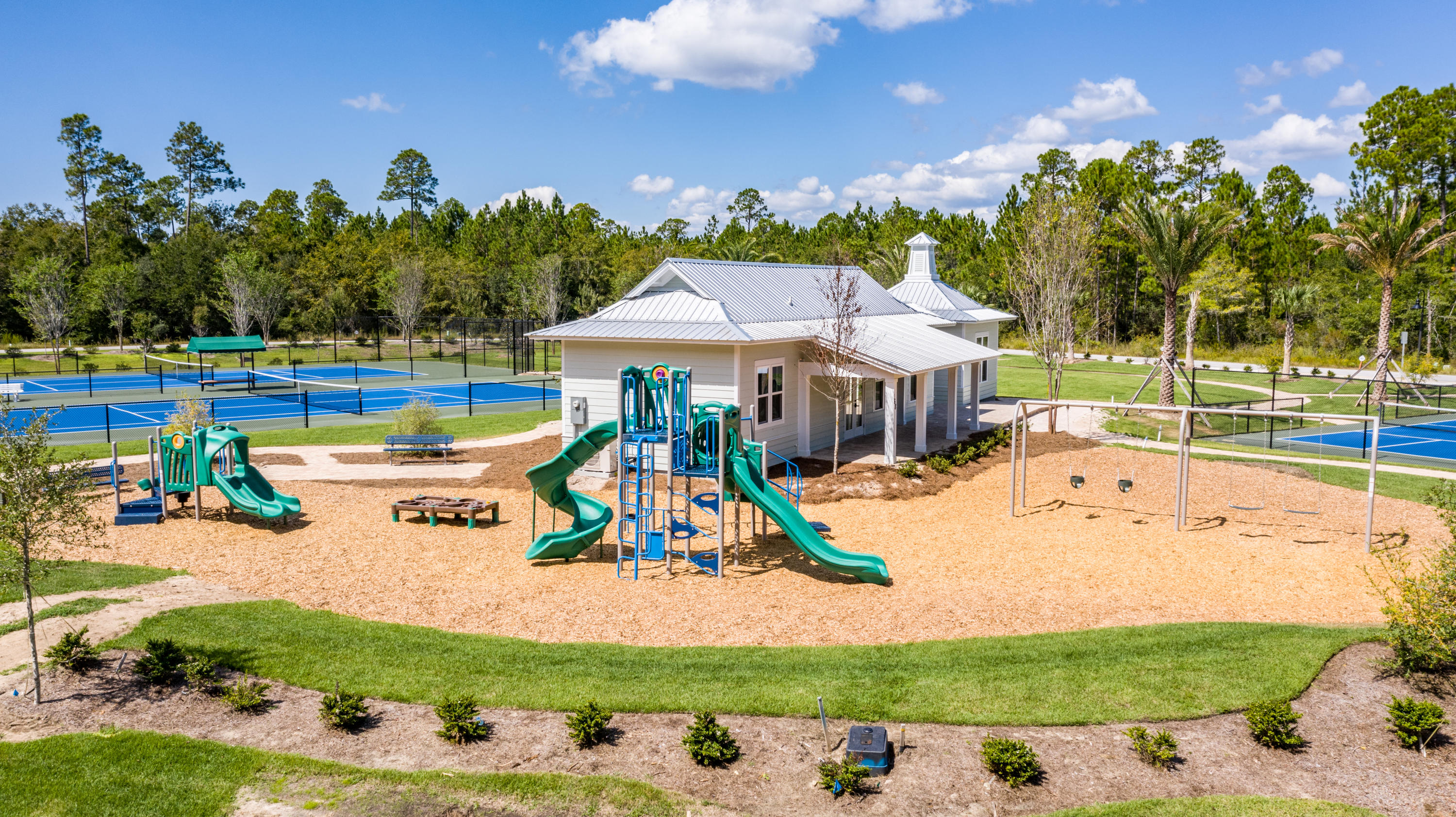 BEAR CREEK - Residential