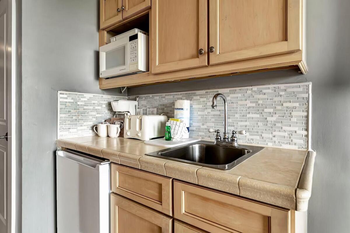 GRAND SANDESTIN - Residential Lease